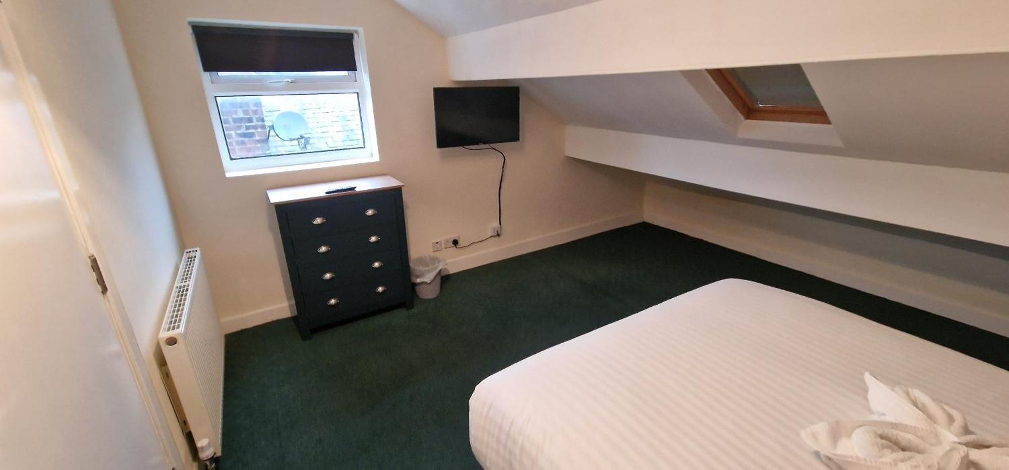 Self Check In Rooms Central Wakefield Exterior foto